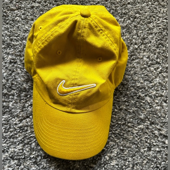 NIKE Hat - Picture 1 of 4